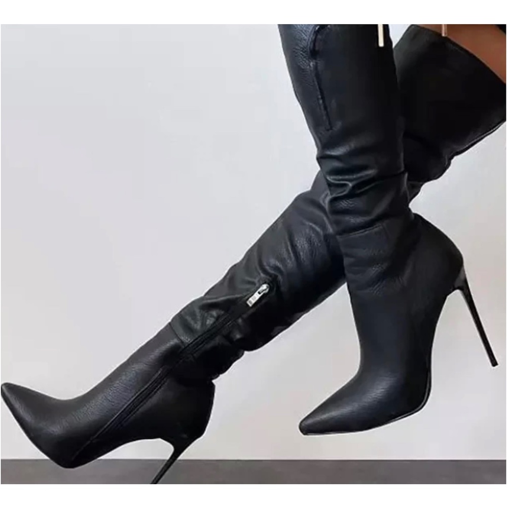 Source Unknown Black Knee-High Stiletto Leather Boots